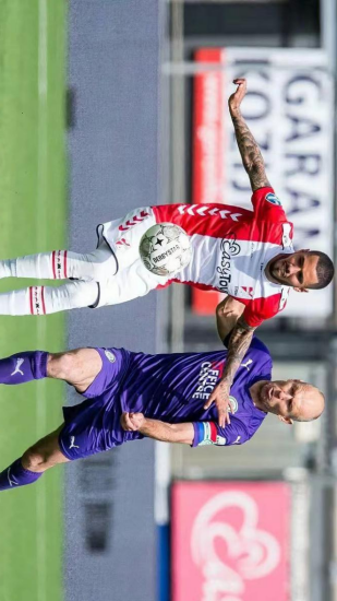 超赛场上 超赛场上