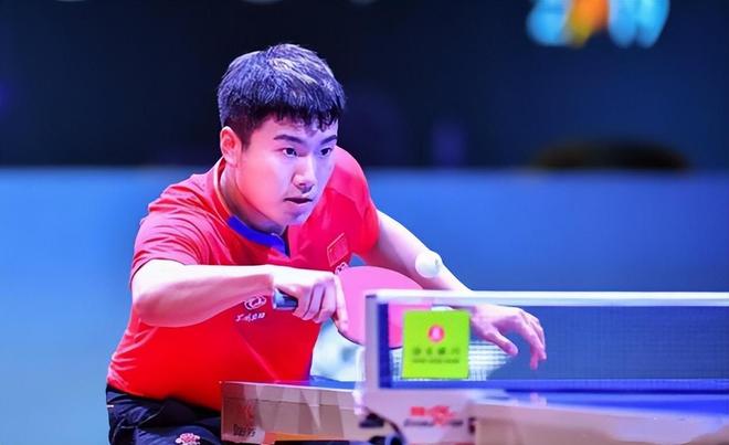 而在这场对 而在这场对