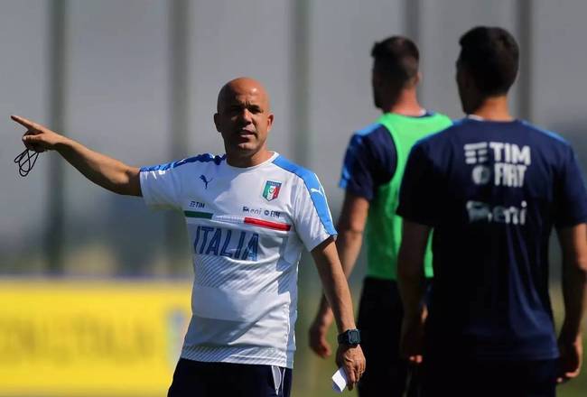 促使莱比锡 促使莱比锡